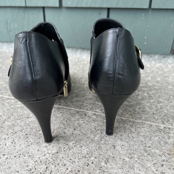 Vince Camuto high heel booties (size 10) - Picture 2 of 8